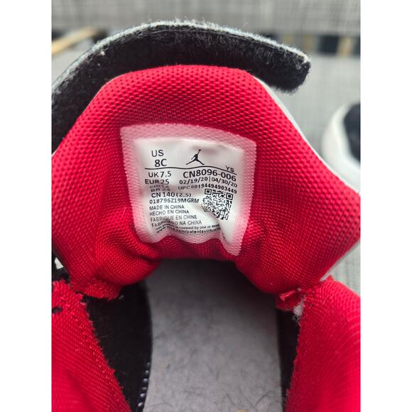 Nike Air Jordan Max Aura TD Sneakers Little Kids/ Toddler Size 8C - Picture 9 of 10